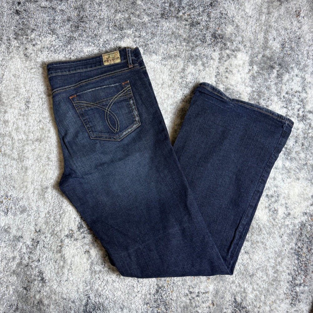 Paris Blues Womens Dark Wash Bootcut Jeans Stretch Denim Size 17